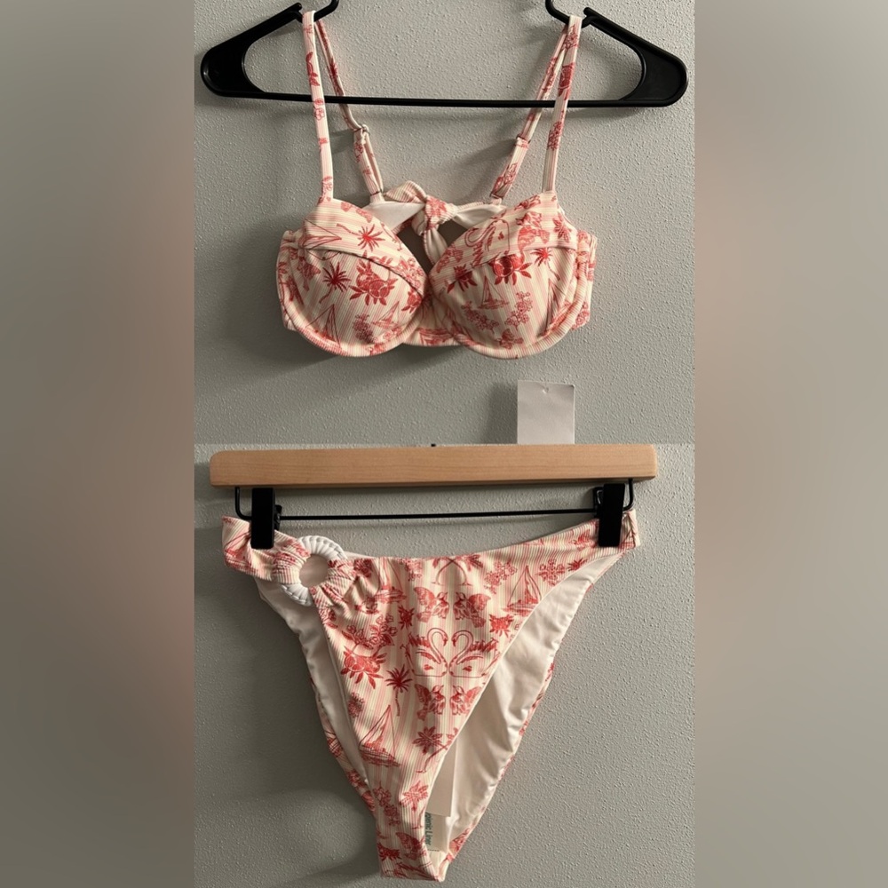Dippin Daisys Bikini Haven